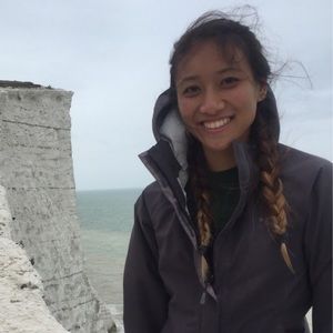 Meet your Posher, Stella